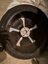 Pneumatico 215/45 R20 Goodyear