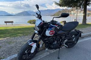 Triumph trident 660