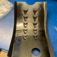 paramotore il lamiera finto carbonio