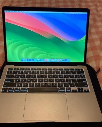 MacBook Air 13
