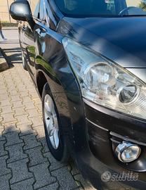 Peugeot 3008 1.6 hdi full