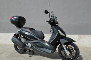 Piaggio Beverly 350