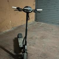 Monopattino elettrico Kukirin g2