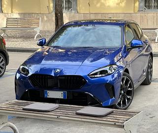   BMW serie 1 f70 118d 1750 km