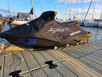 Moto d'acqua sea doo spark 3 posti