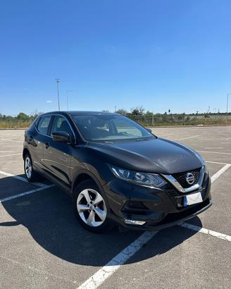 Nissan qashqai 95.000 km automatica nera