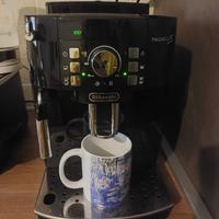 Macchina per caffè Delonghi