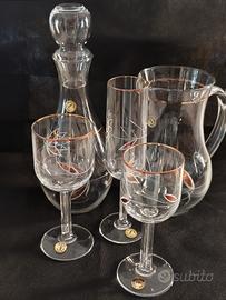 set di bicchieri