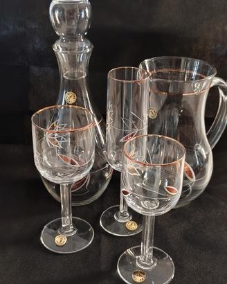 set di bicchieri