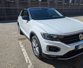 VOLKSWAGEN T-ROC 1000 tsi