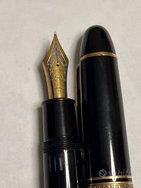 Montblanc Meisterstück 4810 149 18C 750