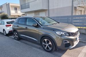 peugeot 3008 benzina