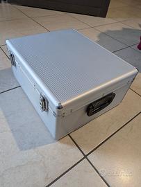 Valigia porta cd e dvd per DJ da 600 posti argento