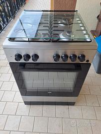 cucina Beko completa di forno