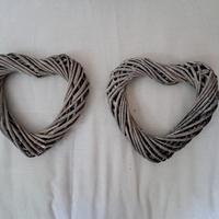 Cuori decorativi in vimini