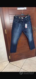 Jeans uomo Guess blu scuro taglia 56