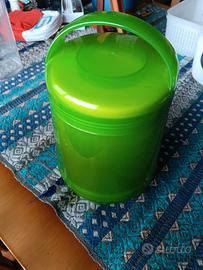 Portavivande termico verde con contenitori interni