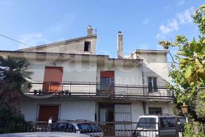 Villa o villino Sessa Aurunca
