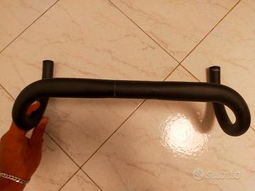 manubrio bici da corsa in alluminio giant contact