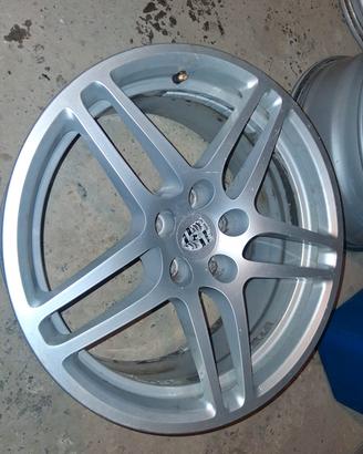 cerchi in lega 18 porsche 5×112