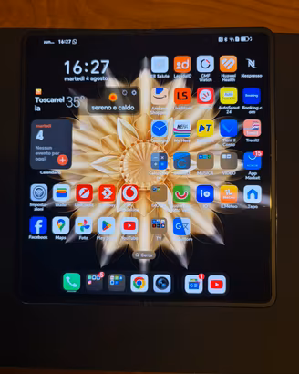 Honor Magic V2