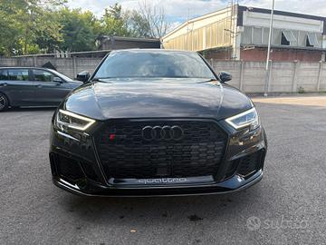 Audi RS3 Total black