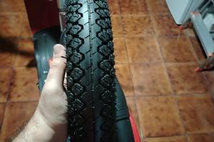 ruota completa cerchio 9 per  tamburo  a 4 fori