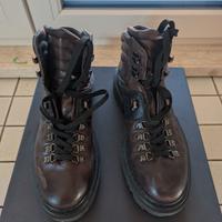 scarponcini Cesare Paciotti 