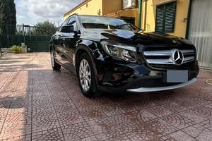 Mercedes Benz GLA 180 d