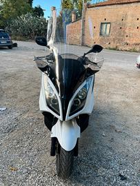 Kymco downtown 300i come nuov