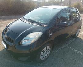 Yaris 5P 1.0 GPL Casa Madre 163300Km