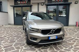 VOLVO XC40 D3 Geartronic Momentum Pro FOTO REALE -