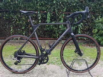 Bici Ciclocross Gravel Canyon Inflite cf sl 6