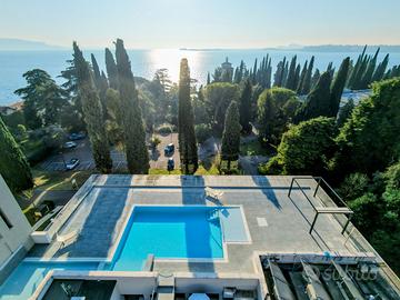 Attico Gardone Riviera via al Vittoriale 9