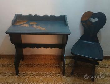 TAVOLINO SCRITTOIO + SEDIA