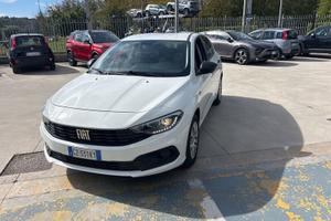 FIAT Tipo 1.5 Hybrid DCT 5 porte vettura a no...