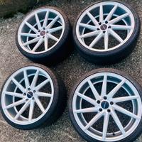 4 cerchi 20” con 4 pneumatici - vedi foto