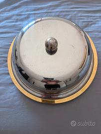 Servizio da portata vintage con cloche