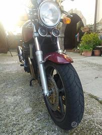 Suzuki gsx 750 inazuma