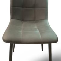 Set 4 sedie grigie in buono stato - 5 anni