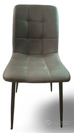 Set 4 sedie grigie in buono stato - 5 anni