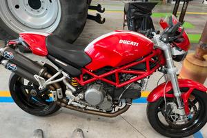 Ducati monster S2R 800