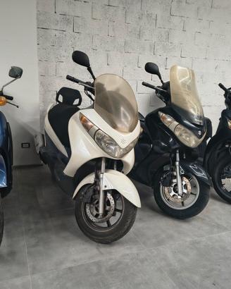 N 4 SCOOTER IN STOCK