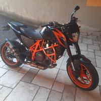 Ktm duke 690 r