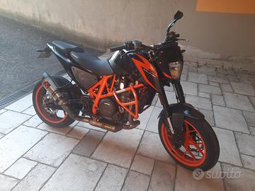 Ktm duke 690 r