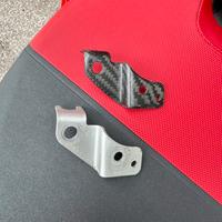 Staffe in carbonio servatoio olio freno e frizione