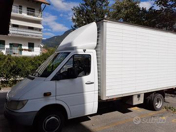 Mercedes Sprinter T316