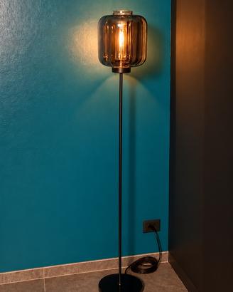 Lampada da terra QAZQA nera con vetro fumè - 161cm