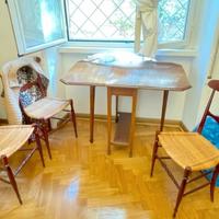 Sedie chiavarine stupende e tanti mobili