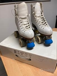 Pattini a rotelle per pattinaggio artistico